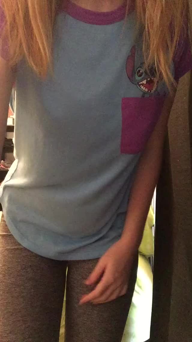 [vid][pic]I have a few toys I would love to try for you, lets have some fun with