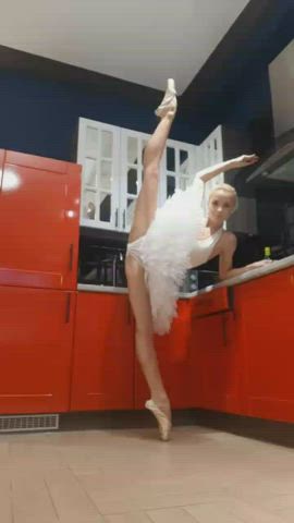 I can be a flexible ballerina 💋 check comments