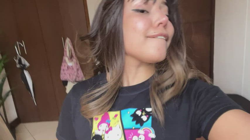Happy sunday<3 enjoy my venezuelan titties :3