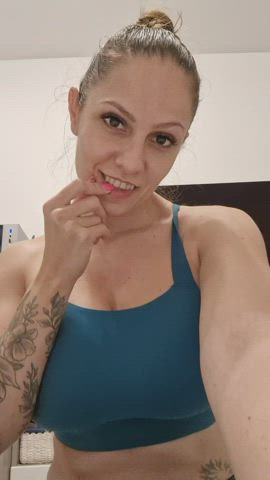 leggings milf thong gif
