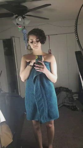 ? Please let me be your geeky smol tiddy gamer girl goth gf ? $10 a month, over 1000