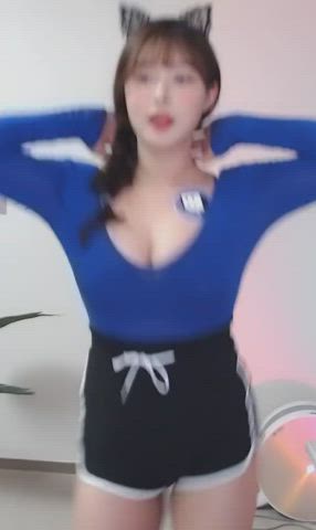 Dancing Korean Tits gif