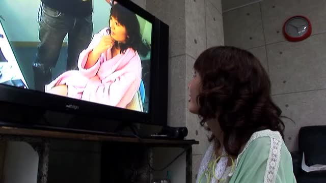 Yuma Asami | Watching some of her content before getting down to business