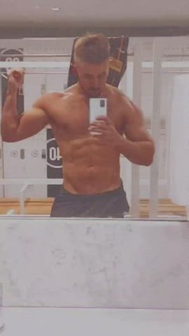 Gay Gym Mirror Teen gif