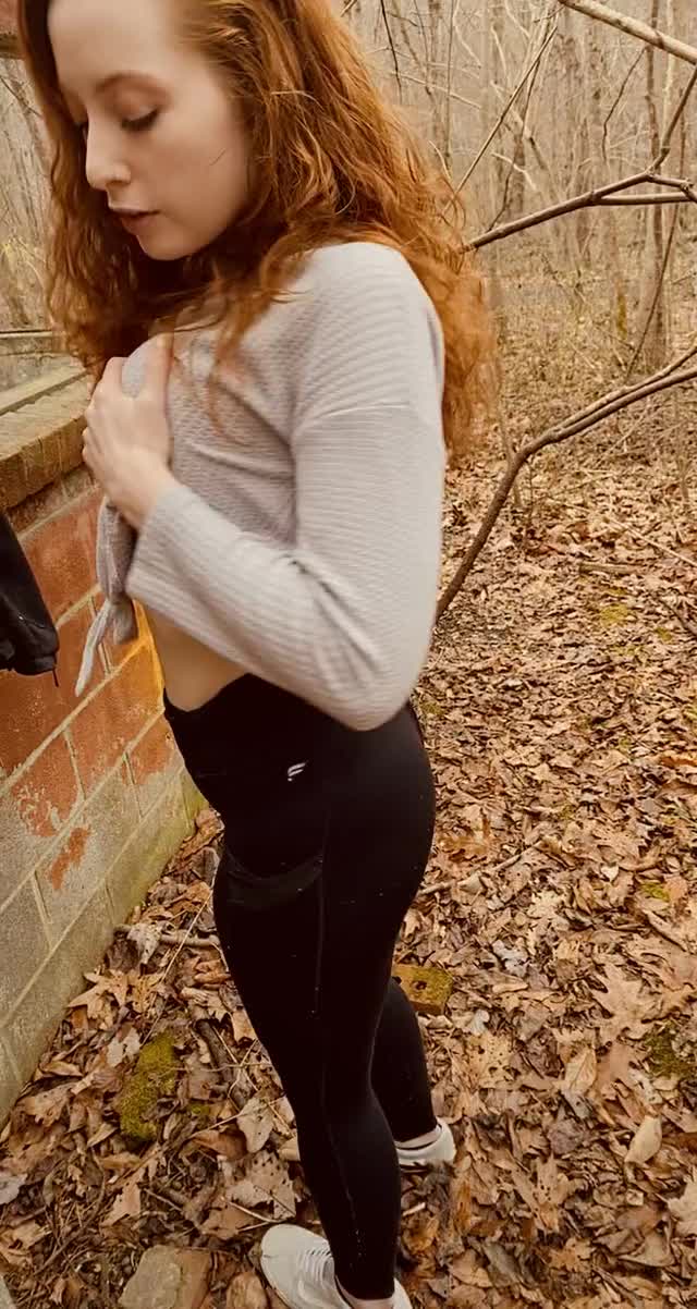 Acting slutty on my hike ❤️?