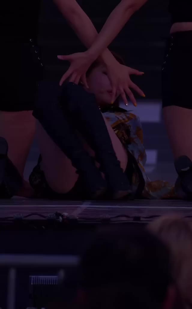 190831 청하 CHUNGHA 'Roller Coaster' 4K 60P 직캠 @스카이페스티벌 by DaftTaengk