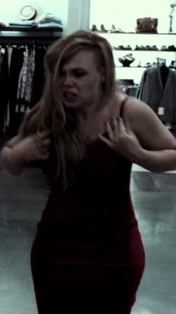 Amanda Fuller (Fashionista)