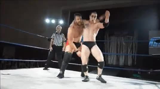 LARIATOOOO!! - Vicious sit-out piledriver, goddamn... #MCW @markdavissucks