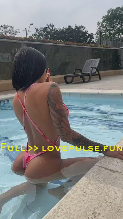 aidra fox alexis fawx glass toy gooning mff nicole aniston pole dance shoes r/nsfwfunny