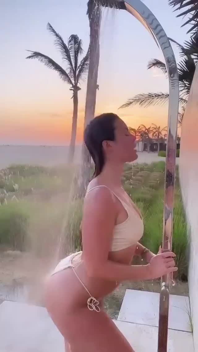 Kaili Thorne1