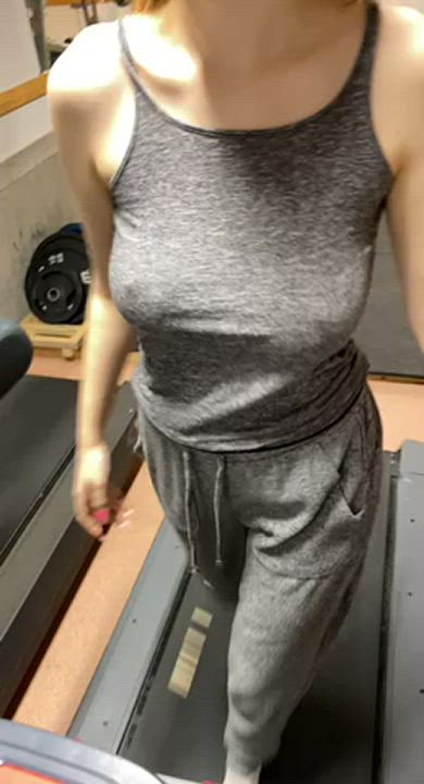 Looking for a gym buddy, anyone interested? ☺️(drop)