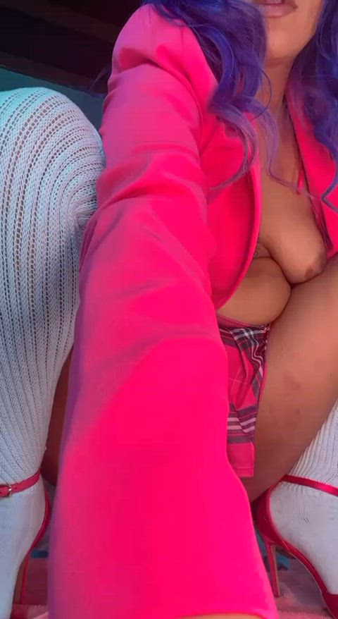 big ass ebony masturbating public pussy gif