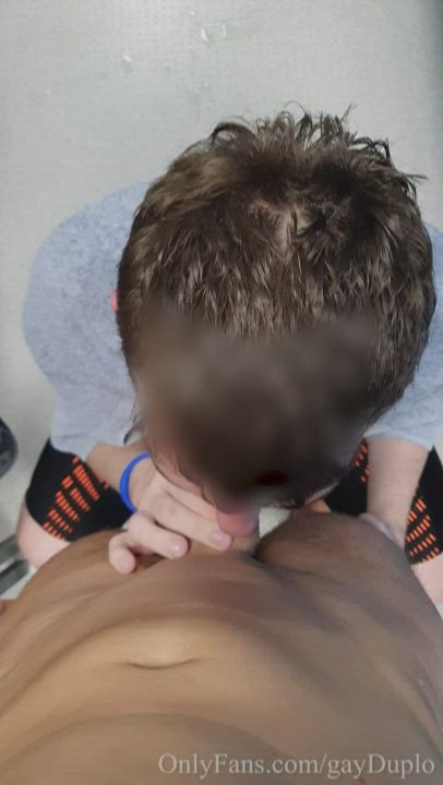 Twink almost caught deeptroating big 🍆 in gym locker room! Check out more on our