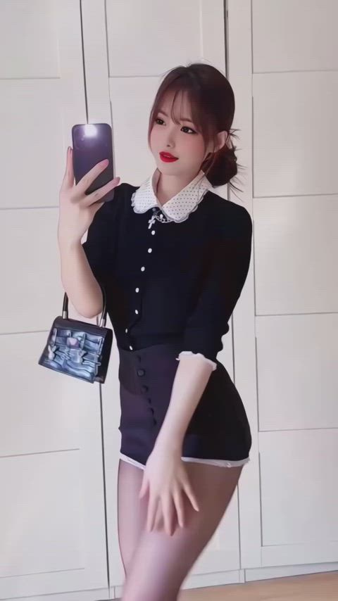 asian asianhotwife brunette chinese glamour glamour model model sexy tiktok gif