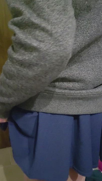 Imagine that grip on your cock 😘🥵