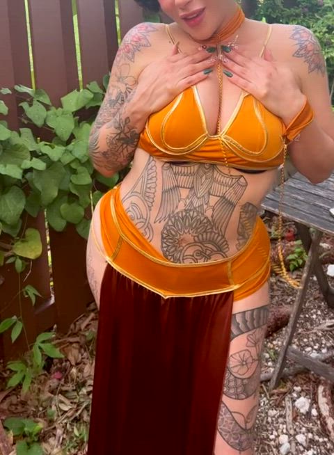 Every May the Fourth Princess Leia’s titties come out to play (reveal)