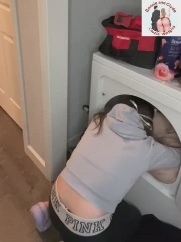 Trapped this nerd in the dryer and stretched her panties😈