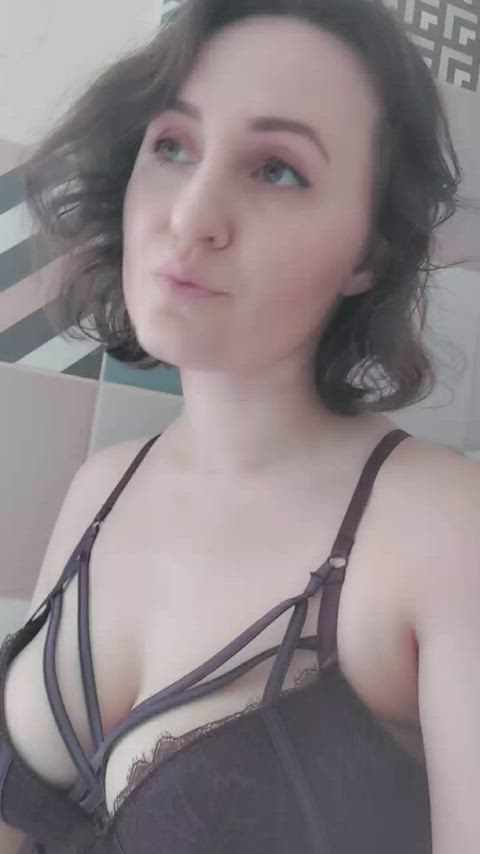 boobs domination dominatrix domme femdom findom goddess natural tits verified r/redgifsverified