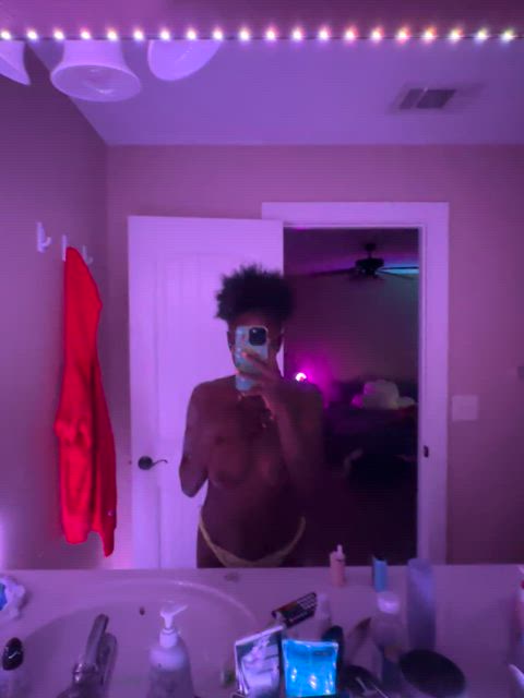 big tits boobs busty ebony huge tits natural tits tease thick just-boobs gif