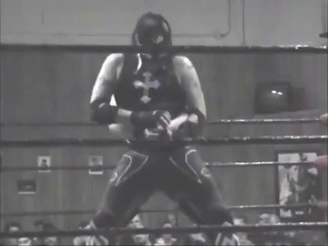 Chimaera showing his stuff