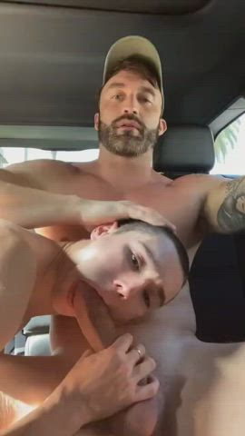 Suck and Kiss [Not OC]