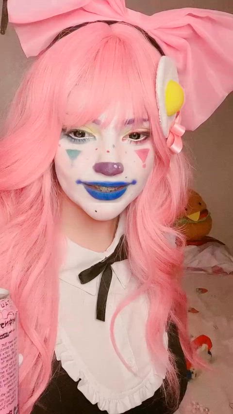 clown girl cute thick gif