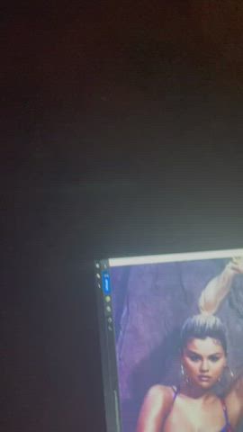 cum selena gomez tribute gif