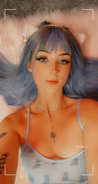 i wanna feel your fingers down my throat.. and other things 🥺