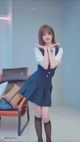 Schoolgirl Costume Dance 🍭