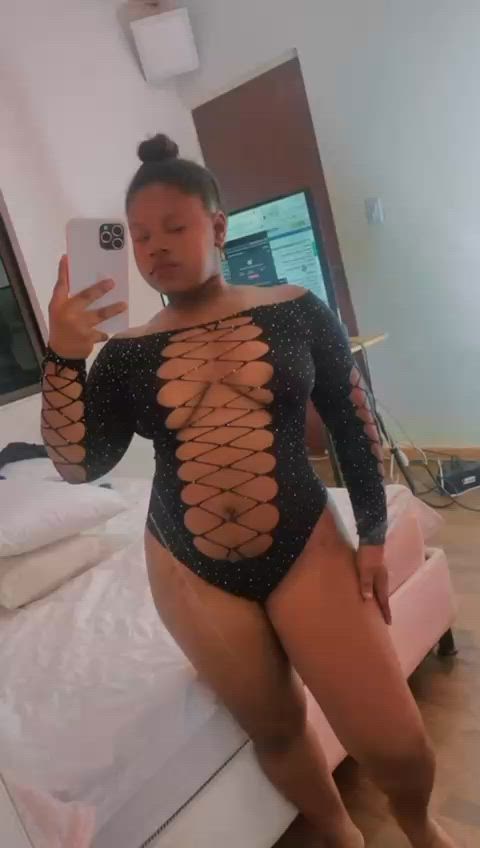 ass cam camgirl ebony latina model sensual webcam gif