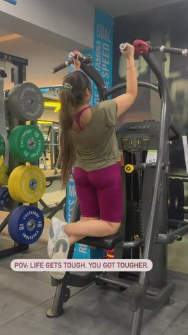 I would steal her sweaty panties if we shared the gym. 🍑 Her lg is sannyachhabra.