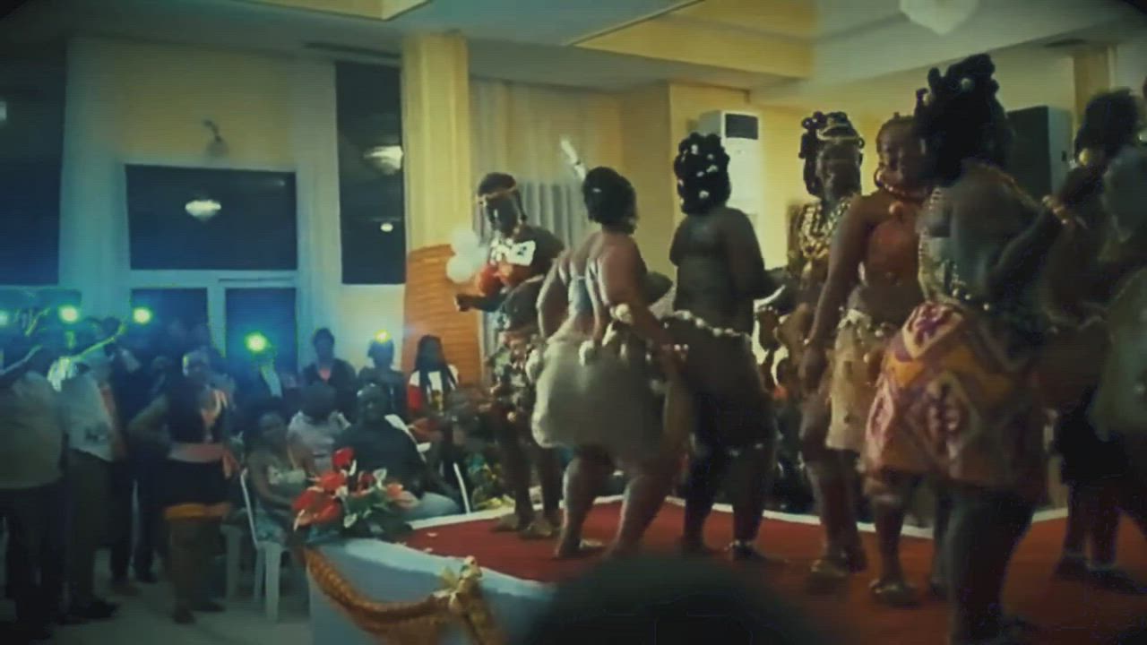 booty dancing