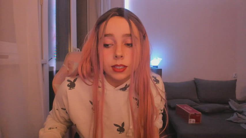 Love making fun of losers' lil dicks like yours hahaha