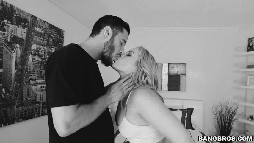 alexis texas bangbros bed sex big ass cumshot no condom pawg gif