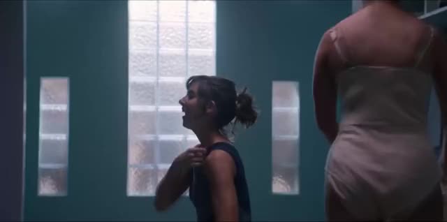 Alison Brie - Glow