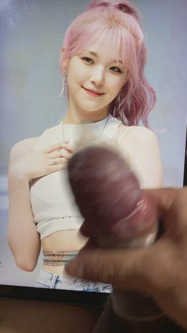 fromis_9 Jiheon - Jiheon is sooooo hot!!!!