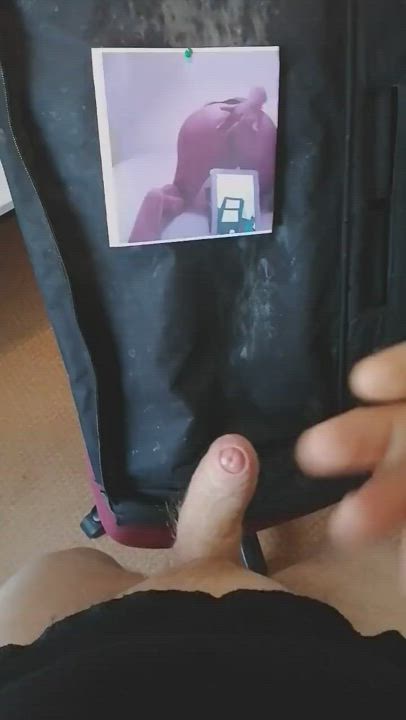 Spraying a huge load out of my thick cock for a French girls ass