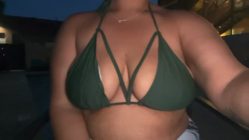 you should replace my hands with yours 🥺
