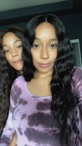 Lesbian Sisters 🤤😜😋