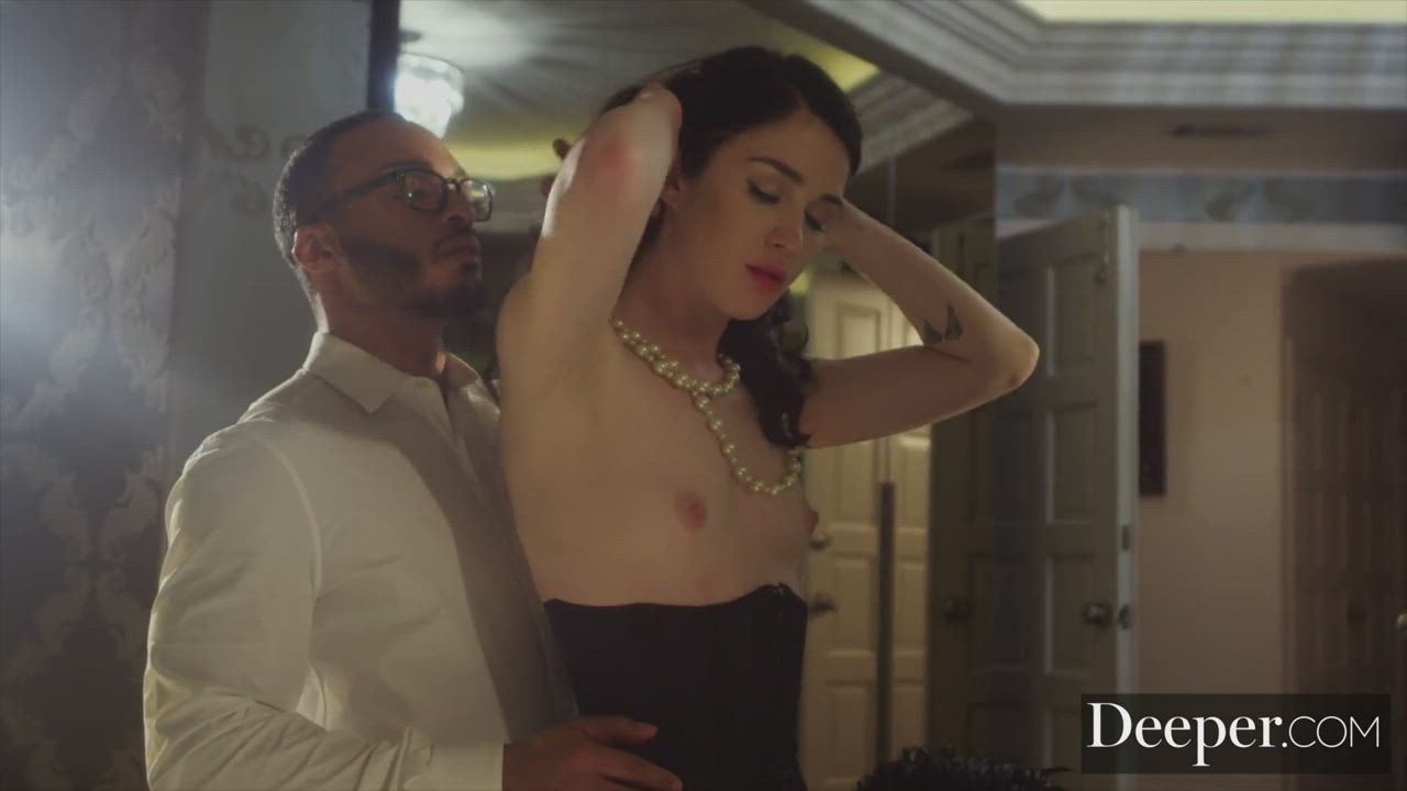 Deeper. Evelynu2019s Intense Threesome with Jealous Partner