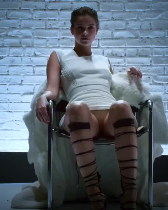Barbara Palvin  as sharon stone