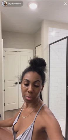 areolas braless downblouse ebony nipple nipples nipslip gif