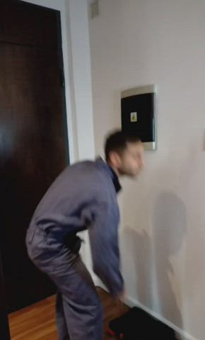 He fucks me like my last client of the day because he can't afford it 🥵 full video