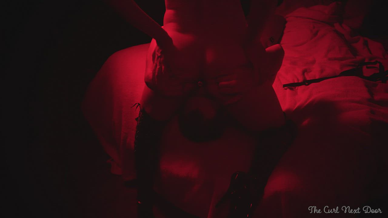 Sometimes you just gotta lace up your thigh high boots and ride your mans face [M][F]