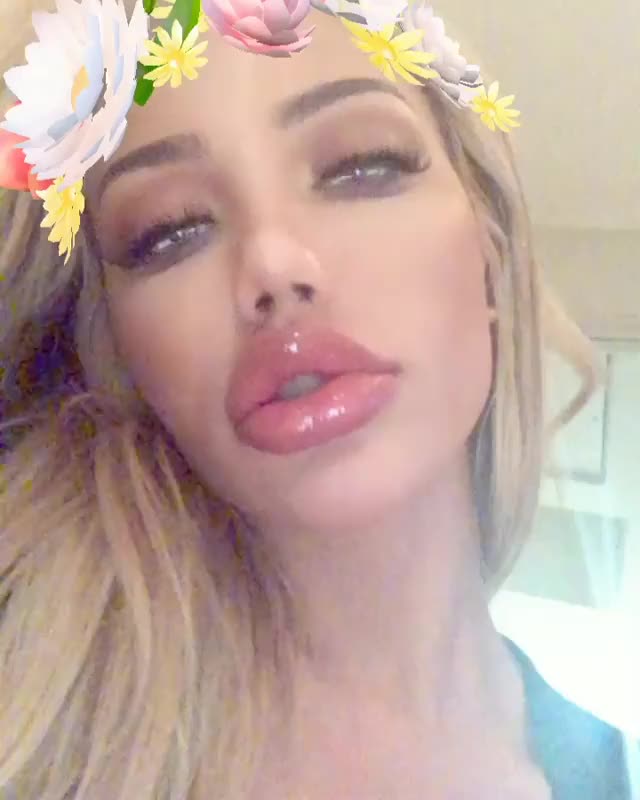 Video by amberrhoneyy