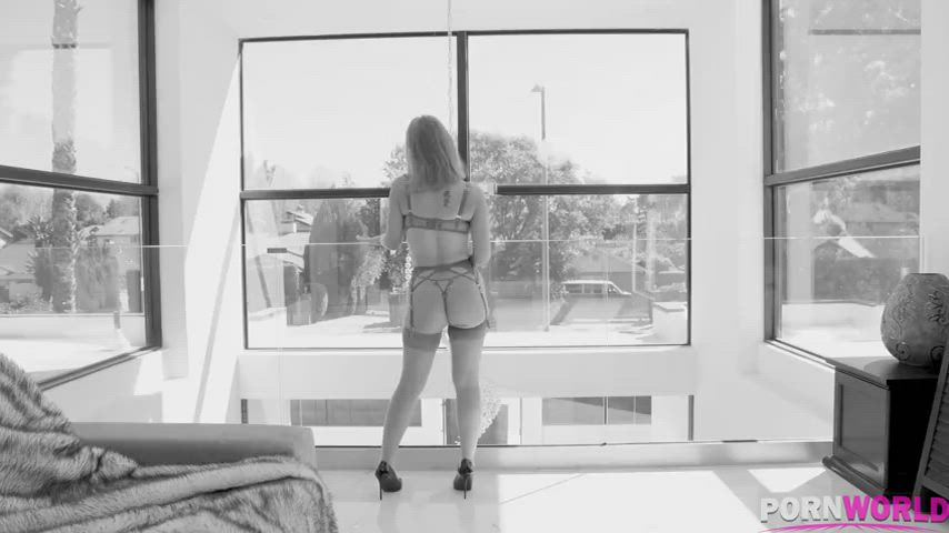 Stud Fucks and Facializes Horny Cheating Housewife Casca Akashova