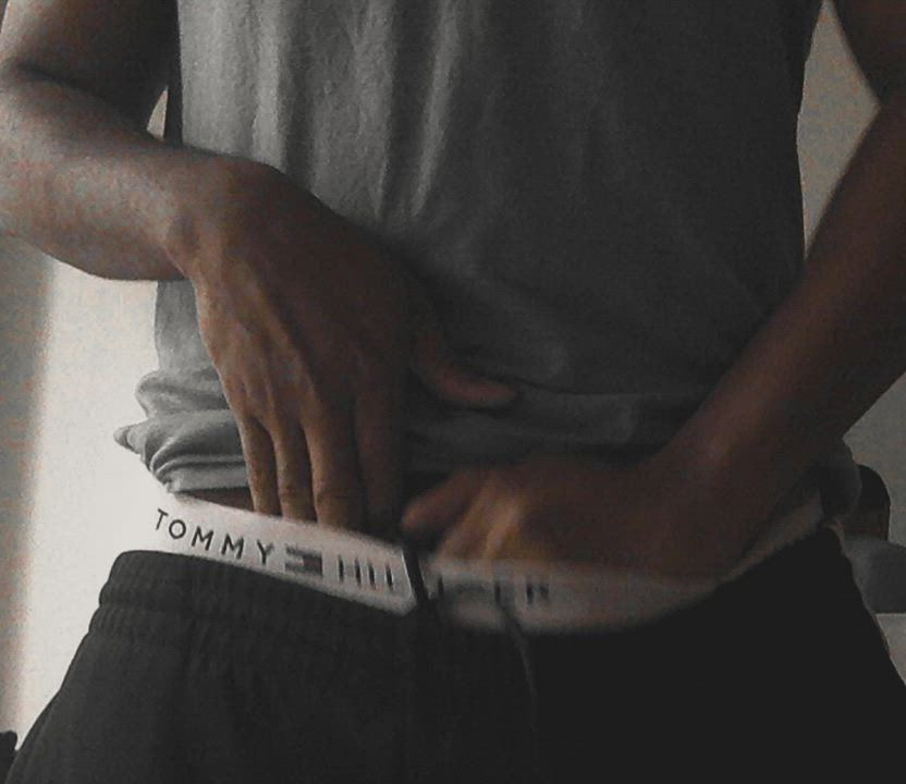 Dont normally wear underwear, if I do, have 2 let em out 4 fresh air