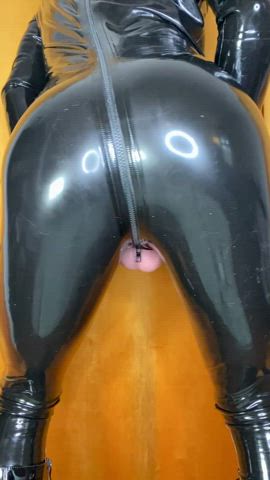 Love My big ass and big full balls.
