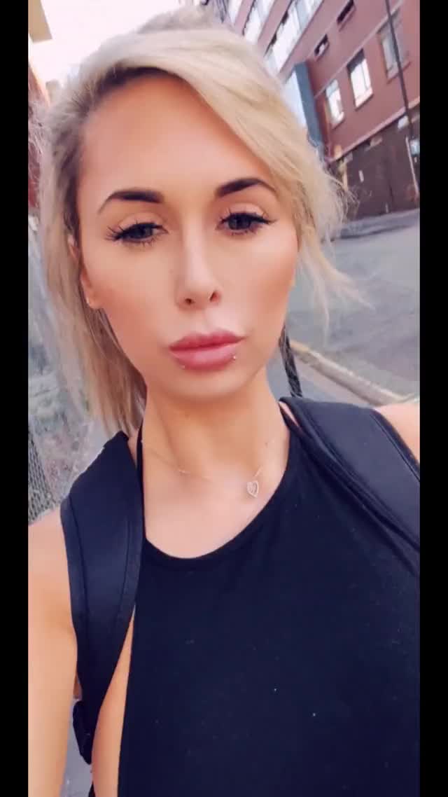 It's such a rush walking around with my nipple casually exposed [GIF]