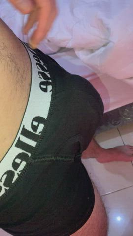 I need to cum... Can you help me ?
